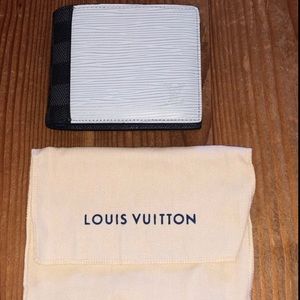 Louis Vuitton Men’s Wallet